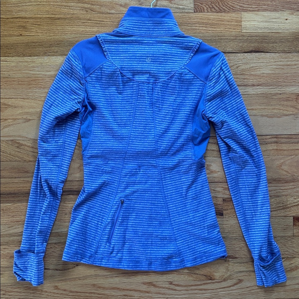 lululemon Women's Lavender Striped Pullover Half-Zip Long Sleeve Top - Picture 3 of 7